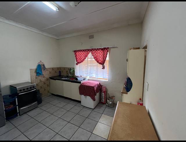 4 BEDROOM HOUSE FOR SALE IN HEIDELBERG CENTRAL